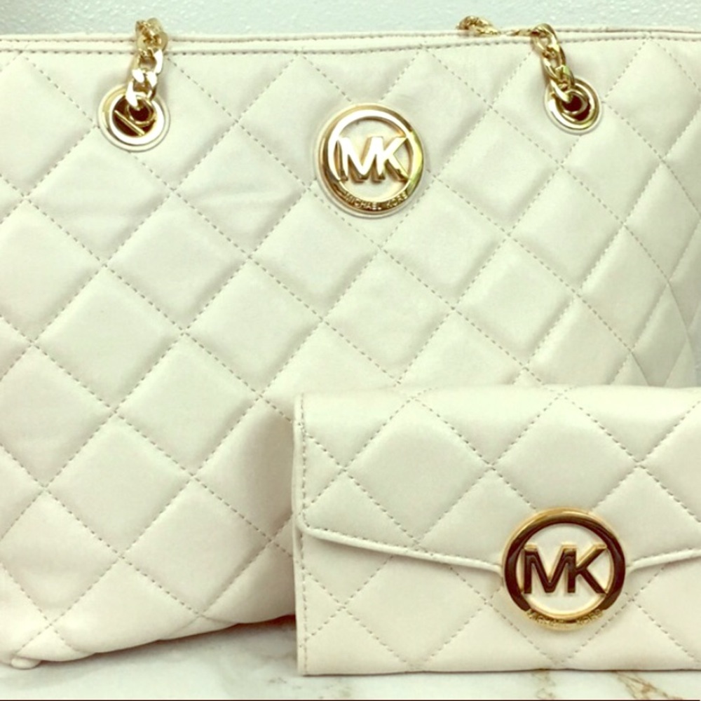 Michael Kors Vanilla Fulton Quilt Bundle